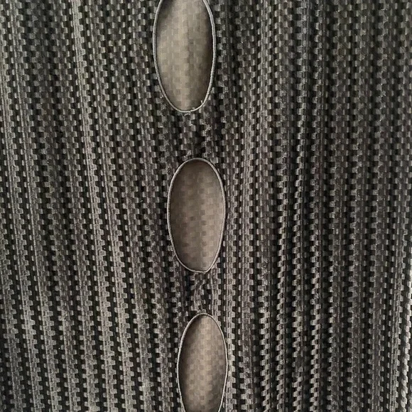 Fashion Brand Company Black Textured Crop Top - Picture 4 of 4